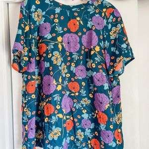 Floral print blouse